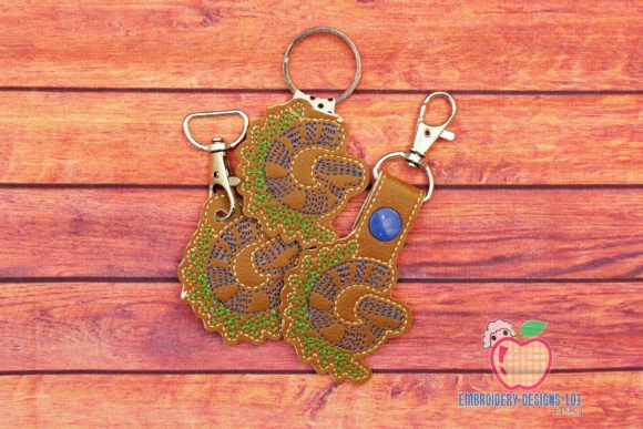 LETTERS G in the Hoop Keyfob: A Versatile Machine Embroidery Design for Personalized Accessories